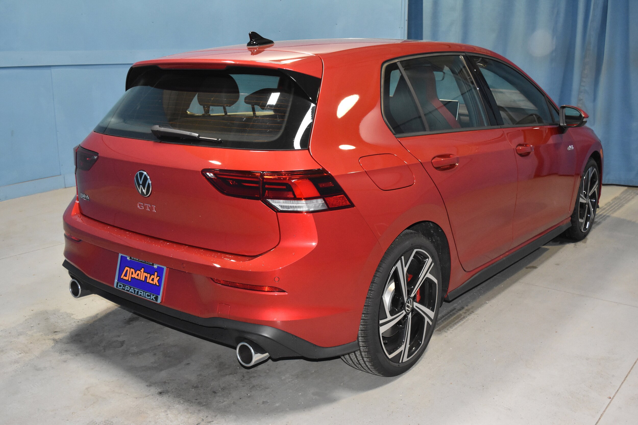 2025 Volkswagen Golf GTI SE - Photo 18