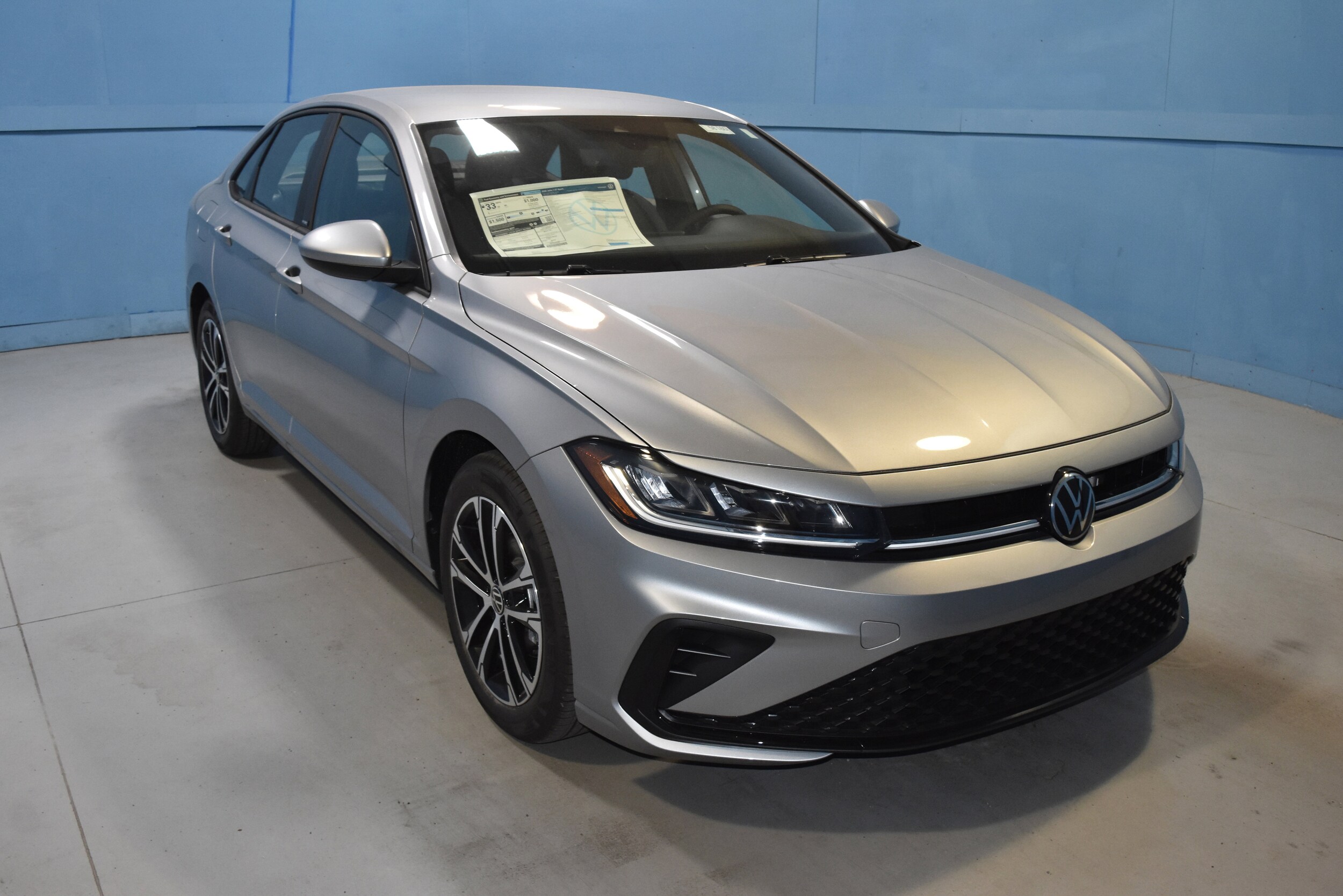 2026 Volkswagen Jetta Sport photo 2