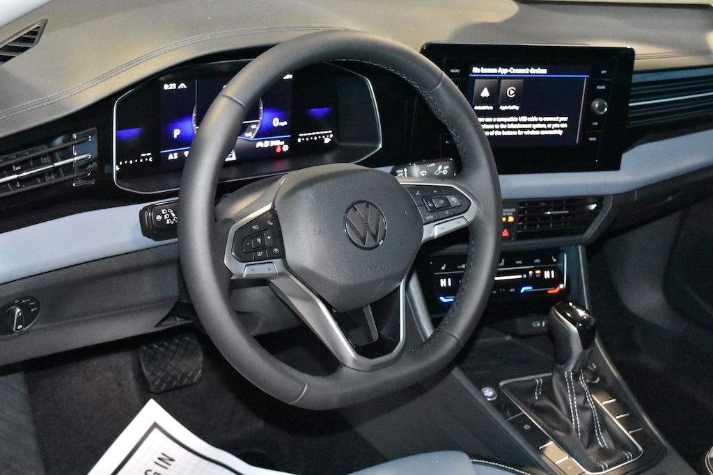 New 2026 Volkswagen Jetta 1.5T SE Sedan