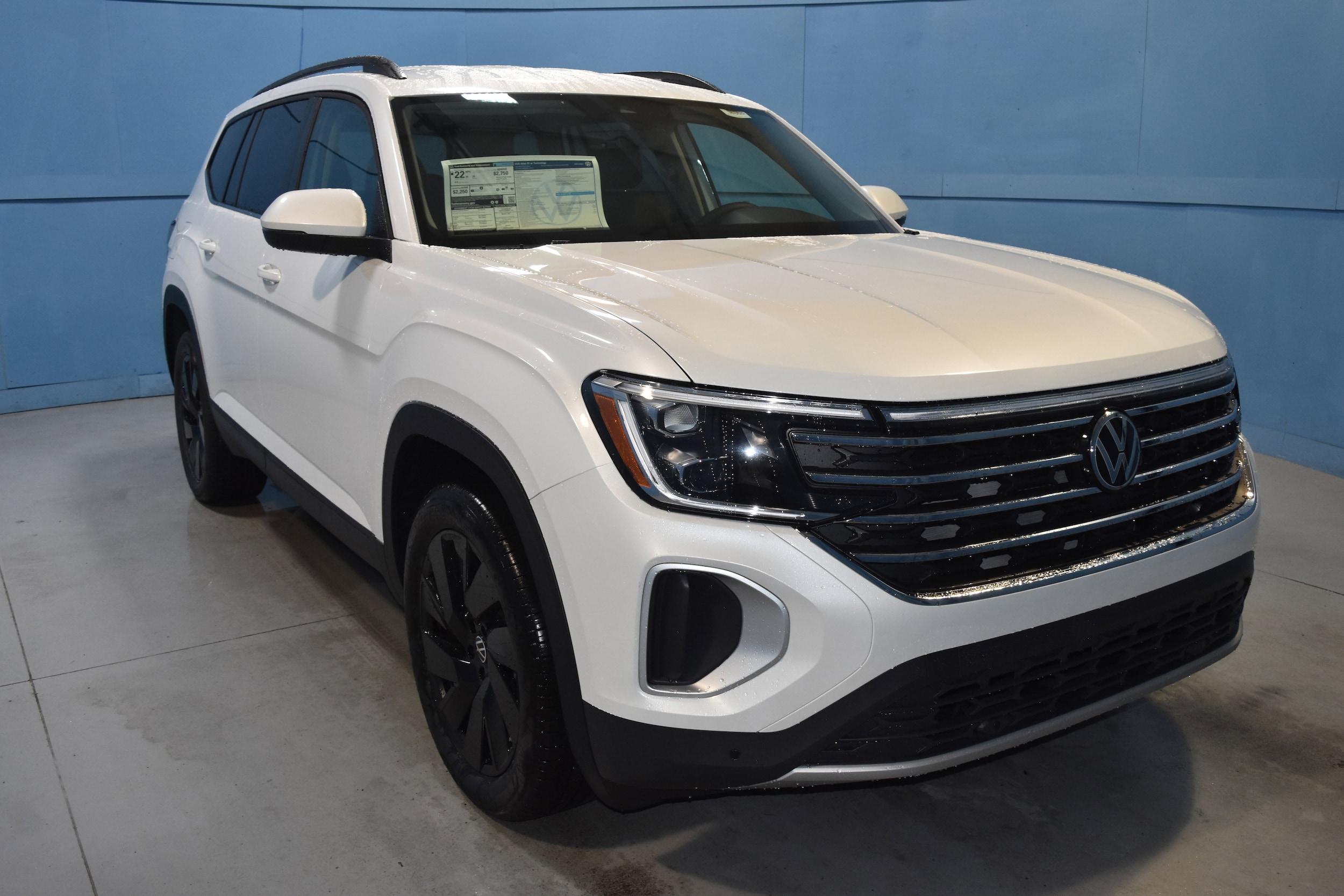 2026 Volkswagen Atlas SE w/Tech's photo