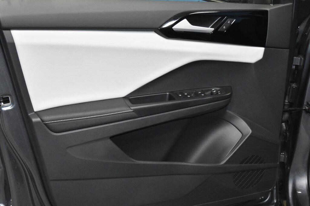 New 2026 Volkswagen Taos 1.5T S SUV