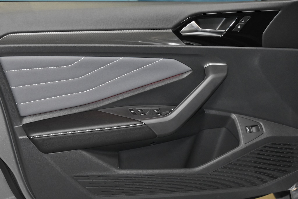 New 2026 Volkswagen Jetta 1.5T SEL Sedan