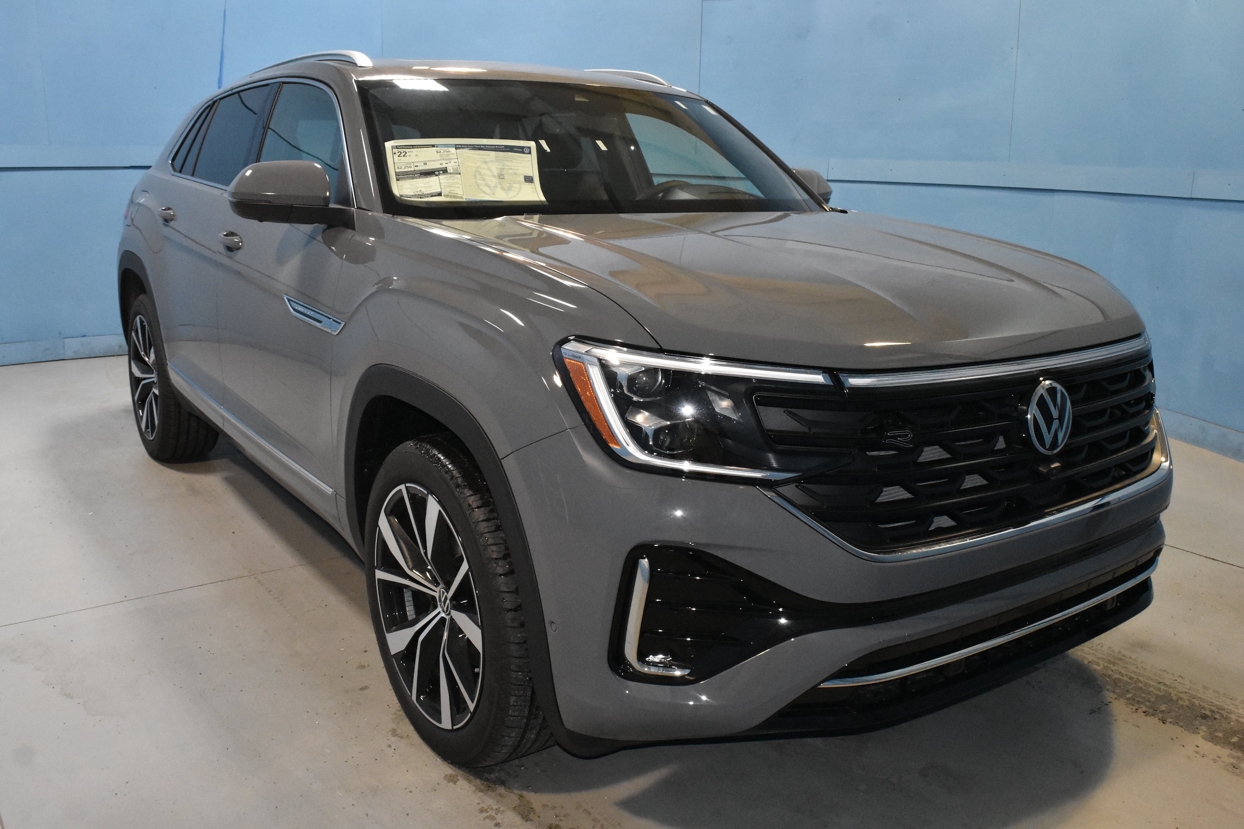 2026 Volkswagen Atlas Cross Sport SEL Premium R-LINE