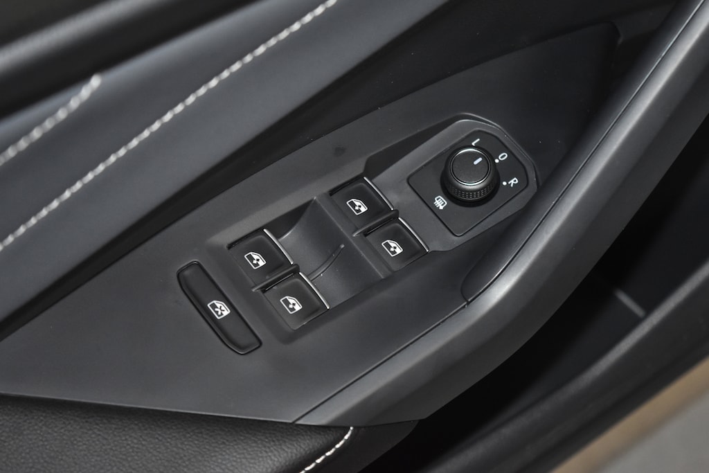 New 2026 Volkswagen Jetta 1.5T SEL Sedan