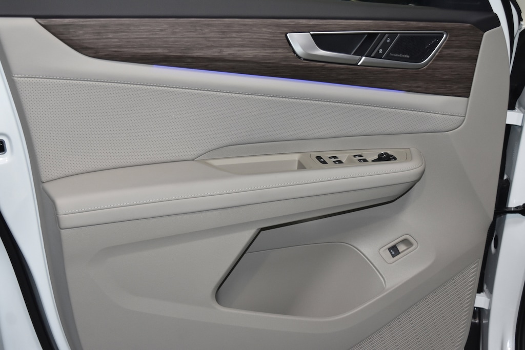 New 2026 Volkswagen Atlas 2.0T SEL Premium R-Line SUV