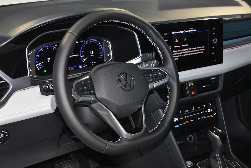 New 2026 Volkswagen Taos 1.5T SEL SUV