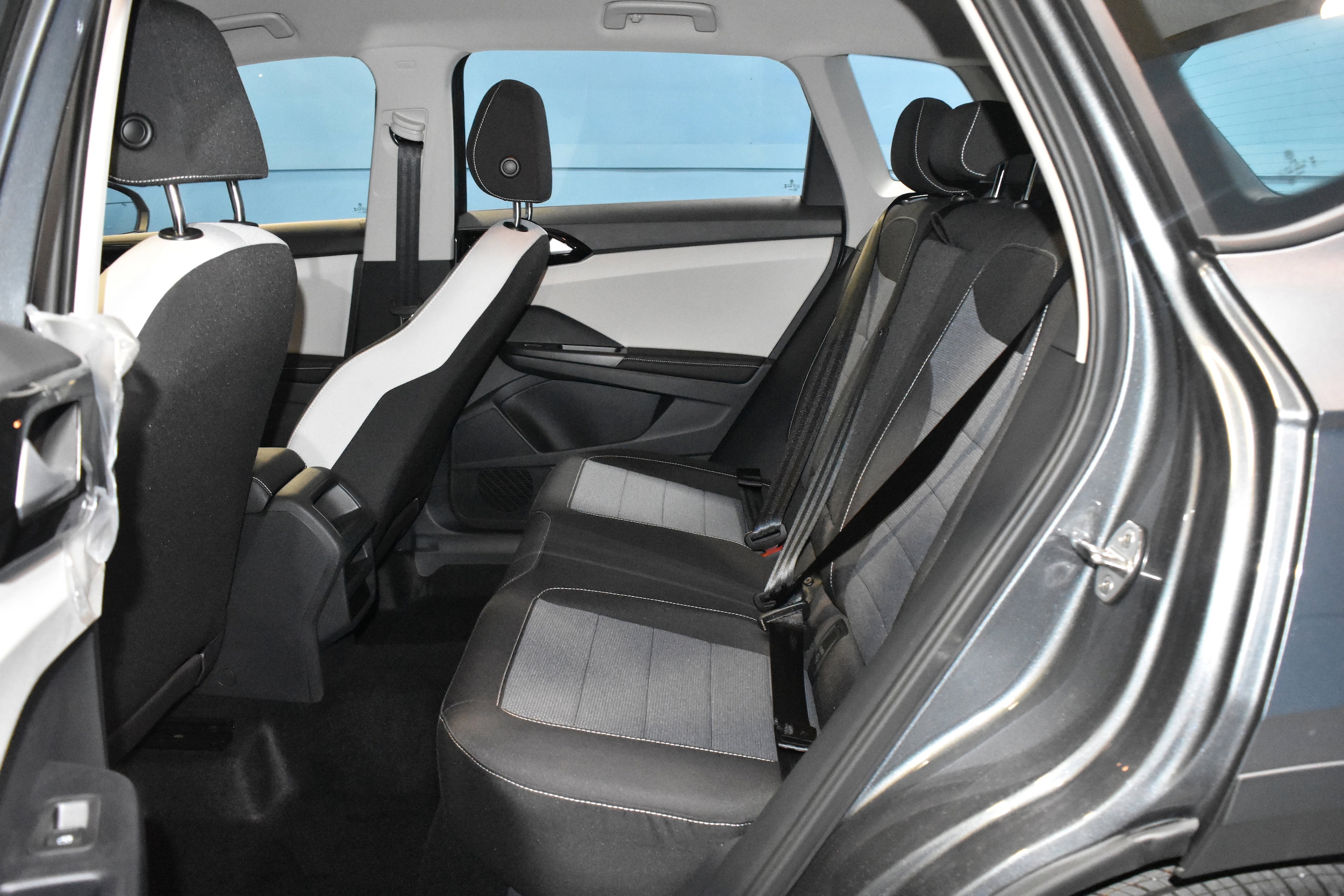 2026 Volkswagen Taos S - Photo 16