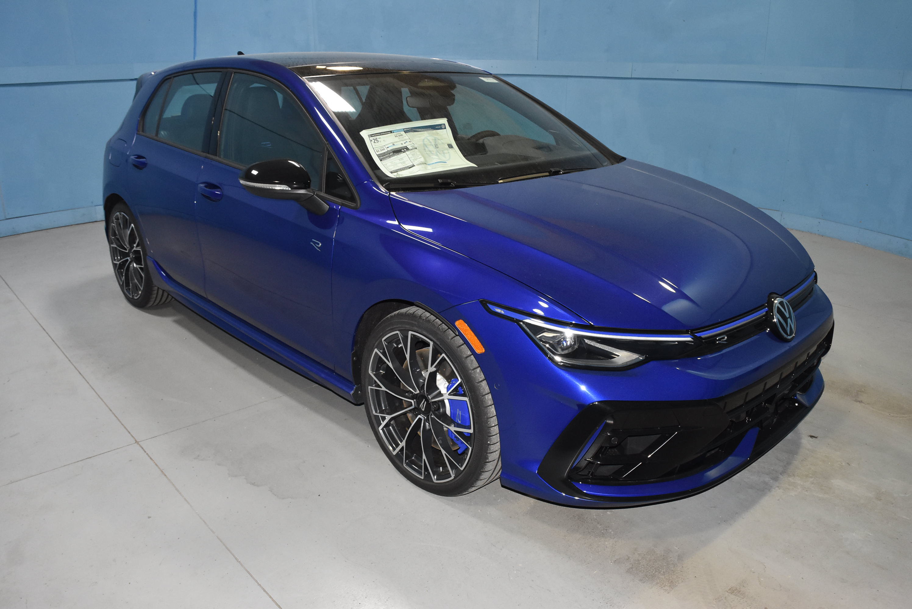 2026 Volkswagen Golf R Base Hatchback
