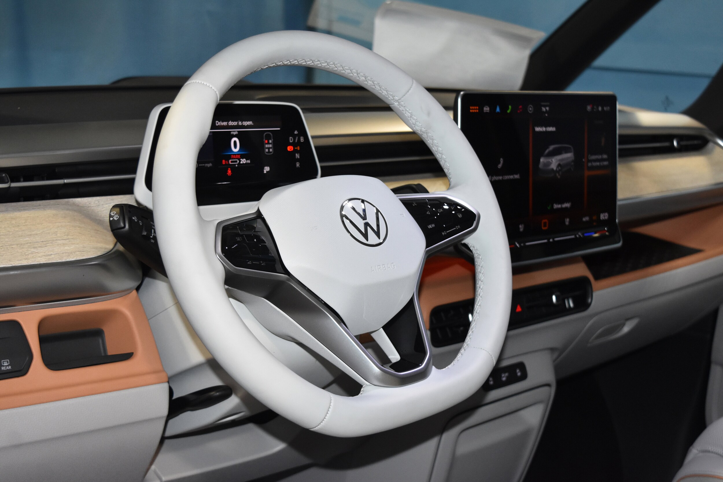 2025 Volkswagen ID. Buzz photo 3
