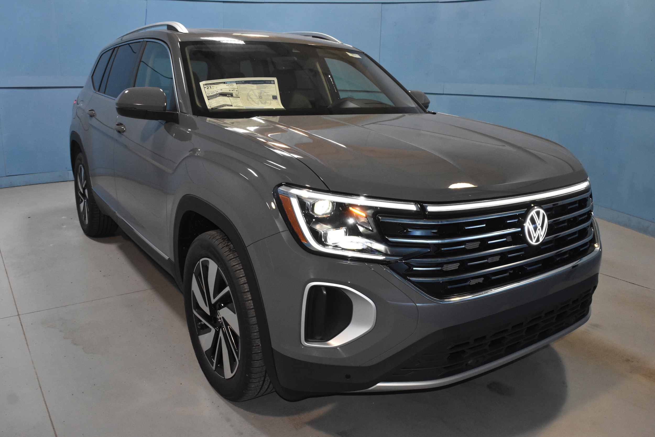 2026 Volkswagen Atlas 2.0T SEL 4MOTION's photo