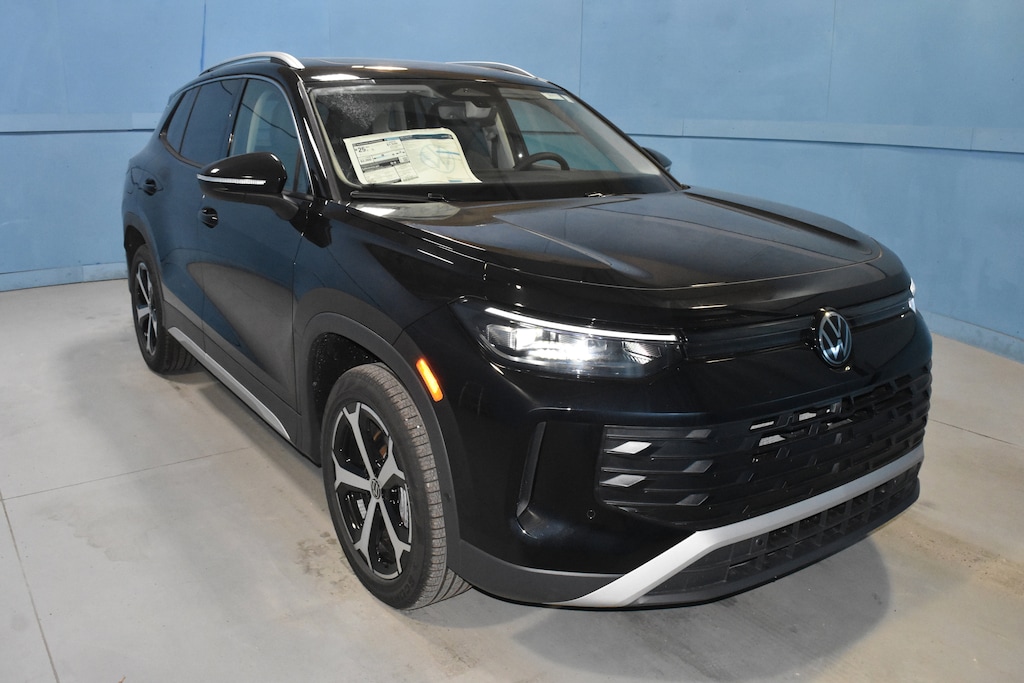 New 2026 Volkswagen Tiguan 2.0T SE SUV