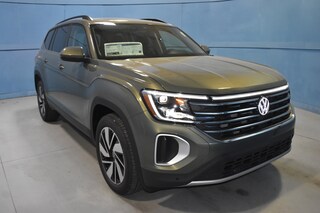 2026 Volkswagen Atlas SE w/Technology SUV