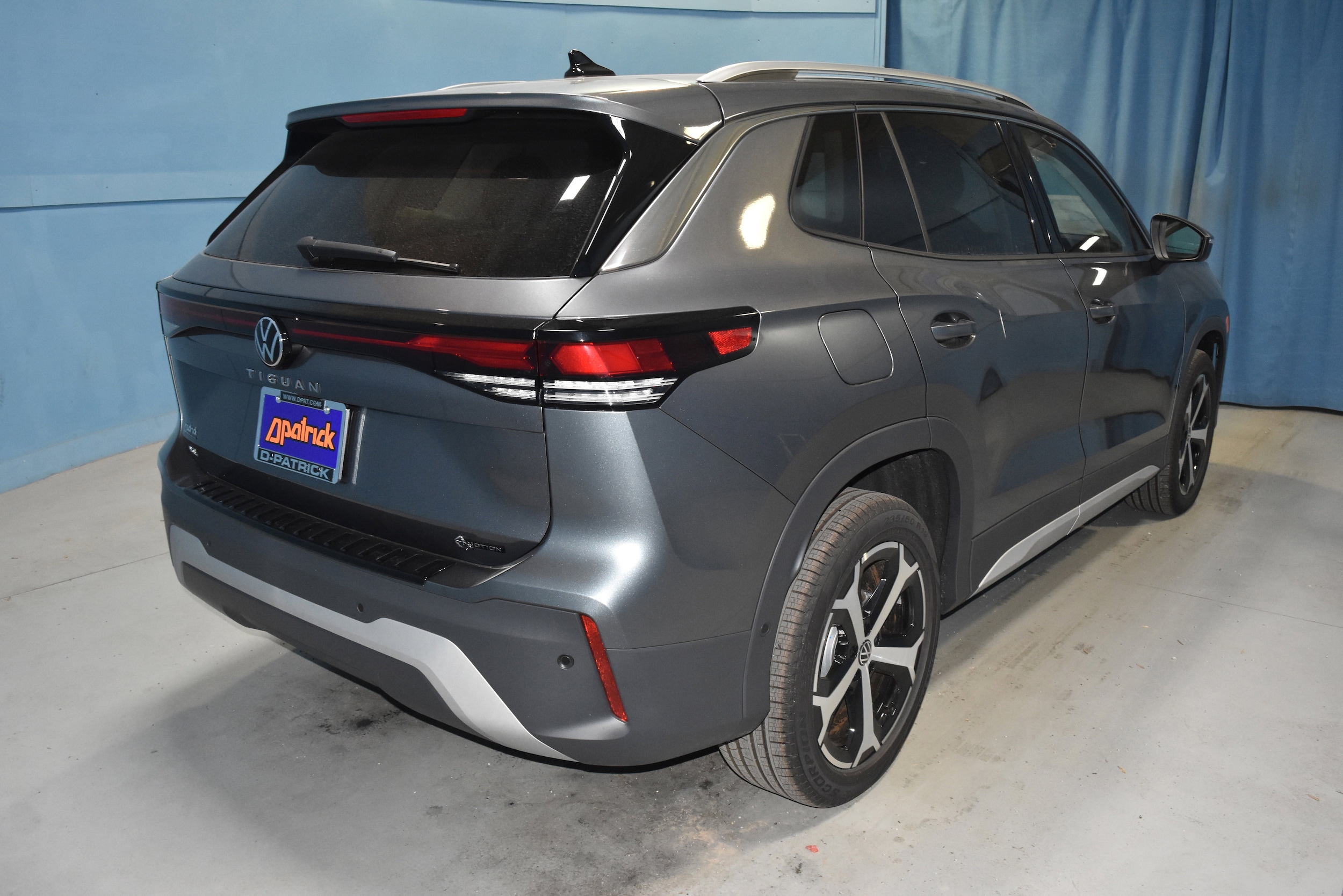 2026 Volkswagen Tiguan SE - Photo 21