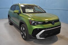 2025 Volkswagen Taos 1.5T SE SUV