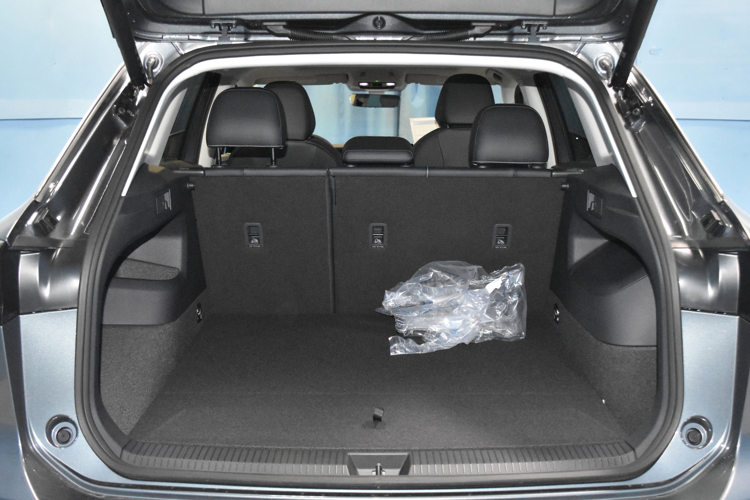 2026 Volkswagen Tiguan SE - Photo 24