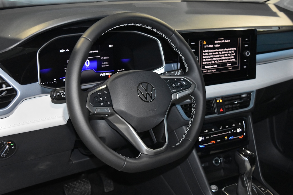 New 2026 Volkswagen Taos 1.5T SE SUV