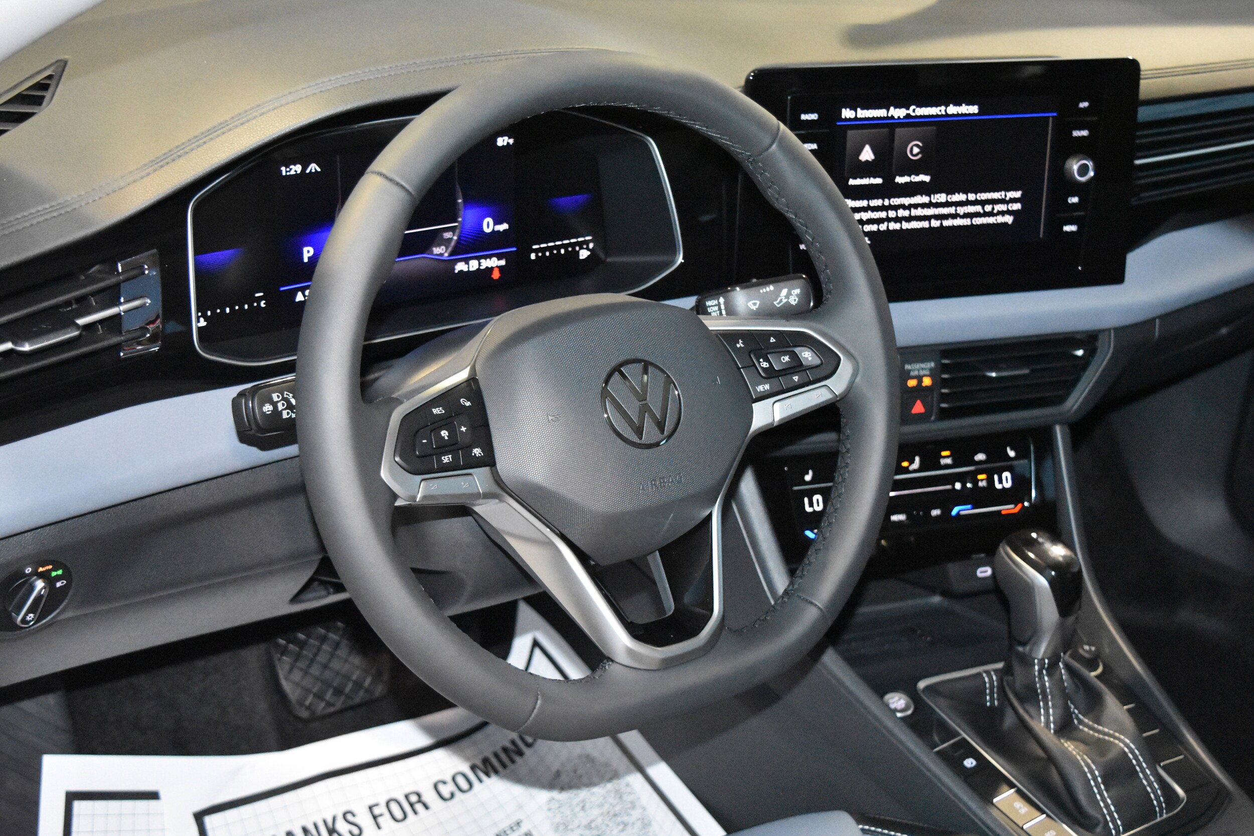 2026 Volkswagen Jetta 1.5T SE photo 3