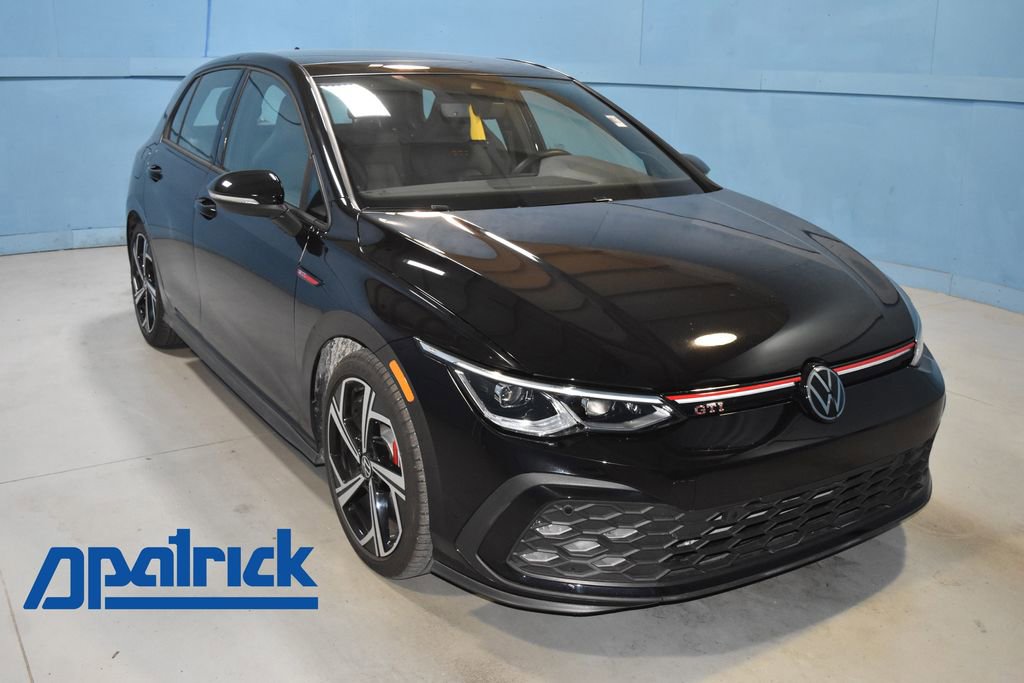 2024 Volkswagen Golf GTI SE photo 2