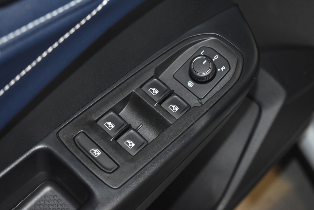 New 2026 Volkswagen Taos 1.5T SEL SUV