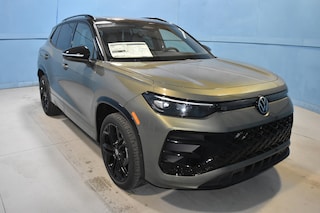 2026 Volkswagen Tiguan 2.0T SE R-Line Black SUV