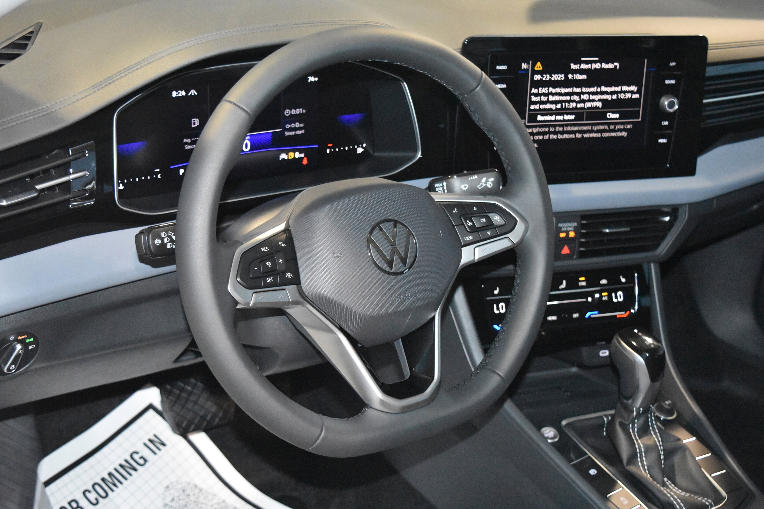 2026 Volkswagen Jetta 1.5T SE photo 3