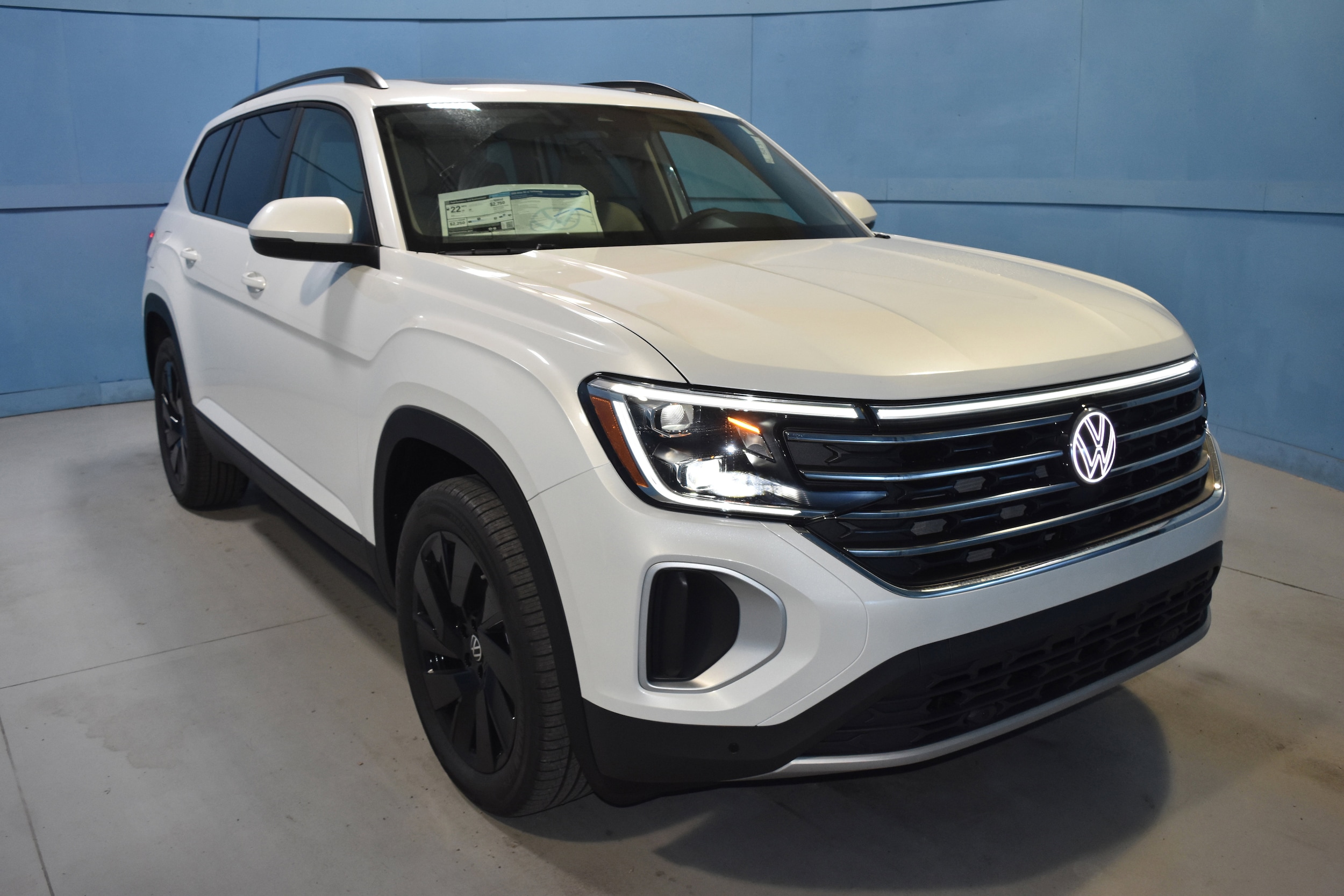 2026 Volkswagen Atlas SE w/Tech's photo