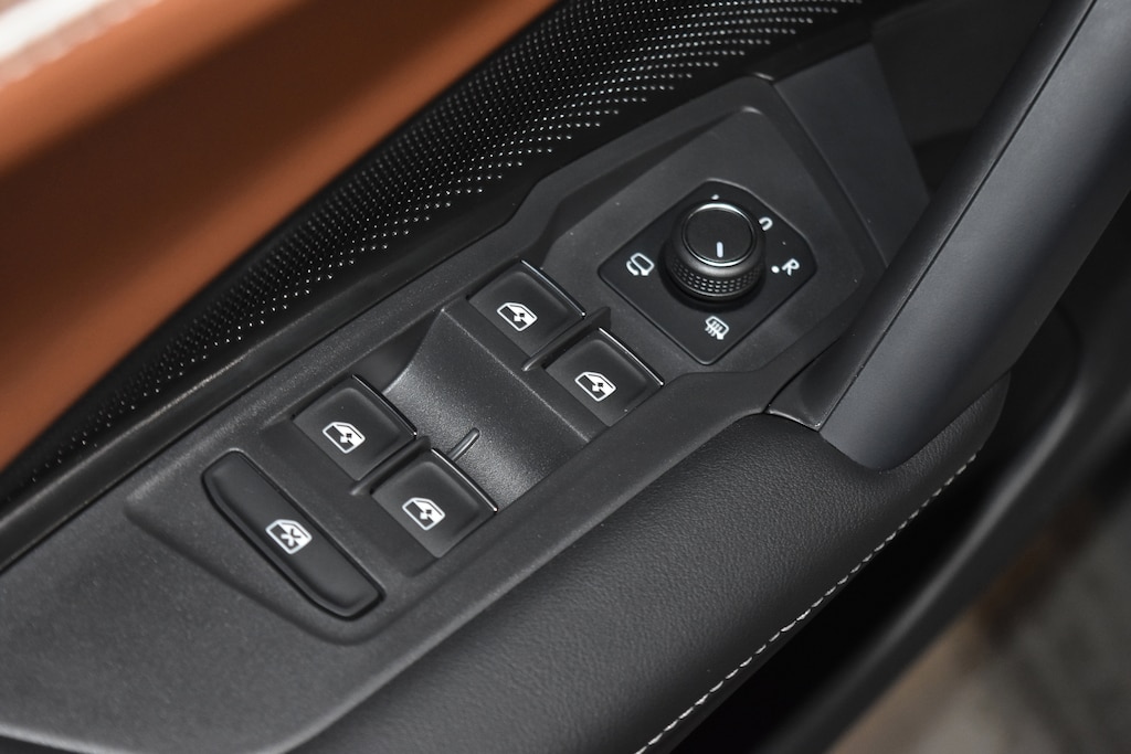 New 2026 Volkswagen Tiguan 2.0T SEL R-Line Turbo SUV