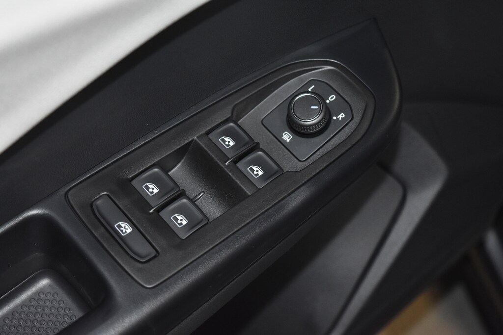 New 2026 Volkswagen Taos 1.5T S SUV