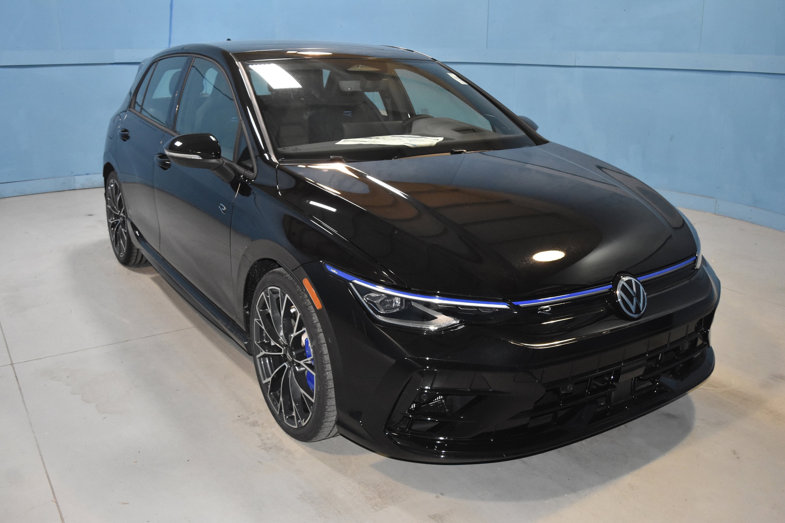 2026 Volkswagen Golf R R's photo