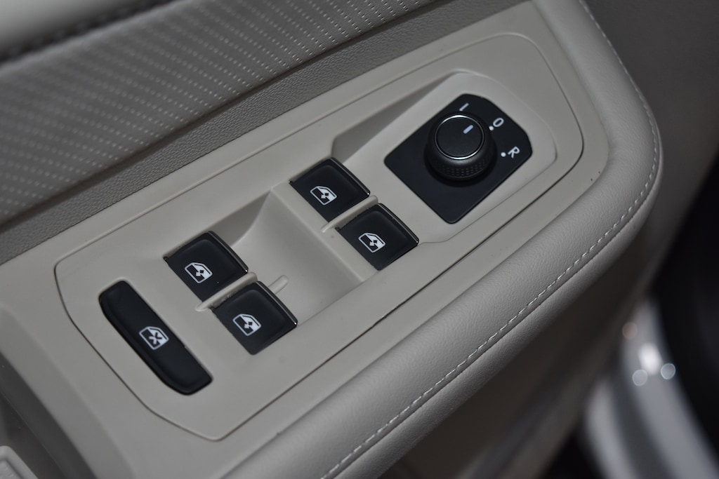 New 2026 Volkswagen Atlas 2.0T SE SUV