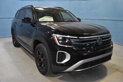 2025 Volkswagen Atlas 2.0T Peak Edition SUV