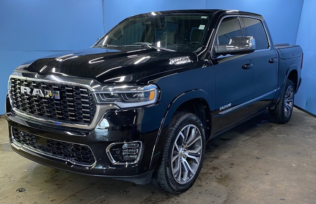 2025 Ram 1500 photo 4