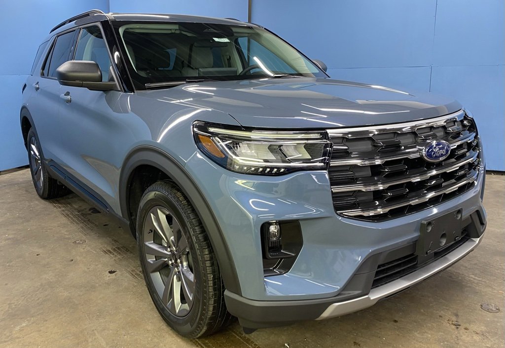 2026 Ford Explorer Active's photo