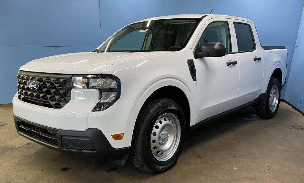 2025 Ford Maverick XL photo 4