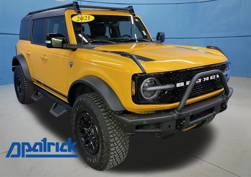 2021 Ford Bronco 4-Door First Edition's photo