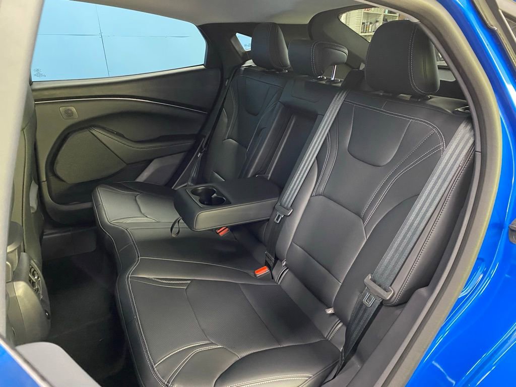 2025 Ford Mustang Mach-E Premium - Photo 37