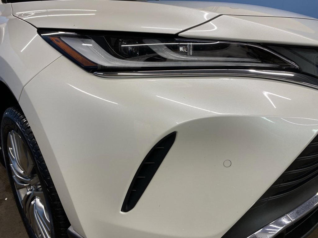 2021 Toyota Venza Limited photo 2