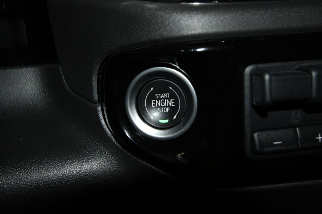 2023 Chevrolet Silverado 1500 ZR2 - Photo 16