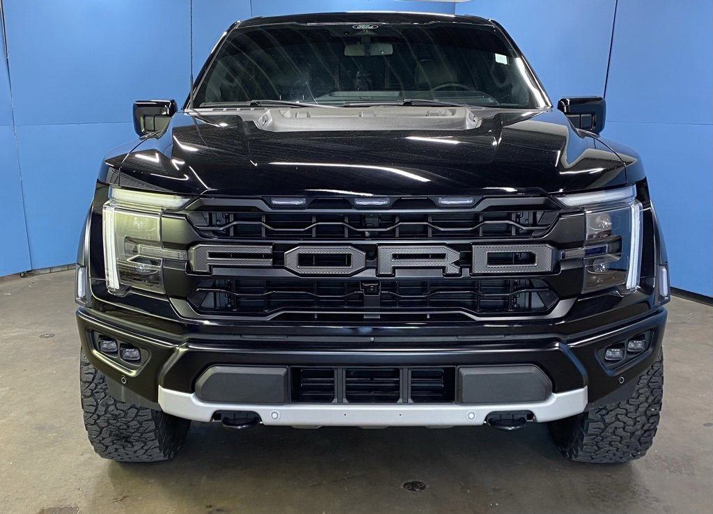 2024 Ford F-150 Raptor photo 3