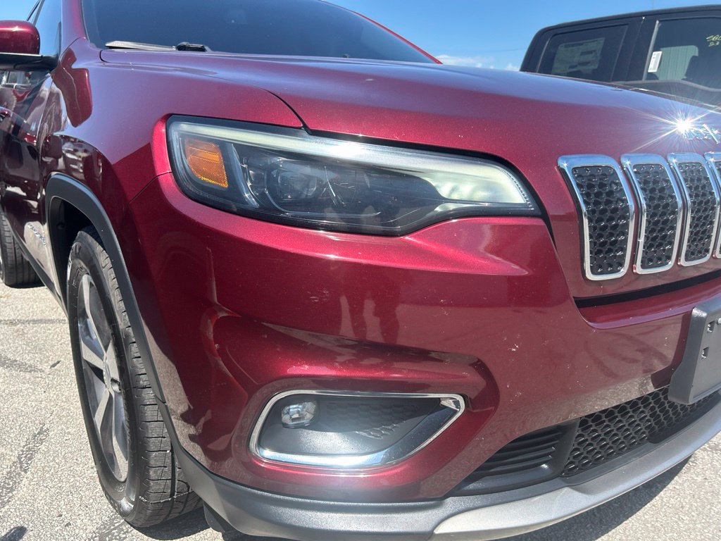 Used 2019 Jeep Cherokee Limited with VIN 1C4PJLDX3KD264409 for sale in Lebanon, IN