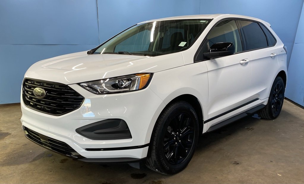 2024 Ford Edge SE photo 4