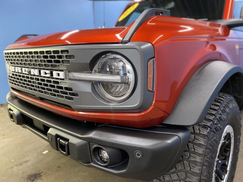 2023 Ford Bronco Badlands photo 4