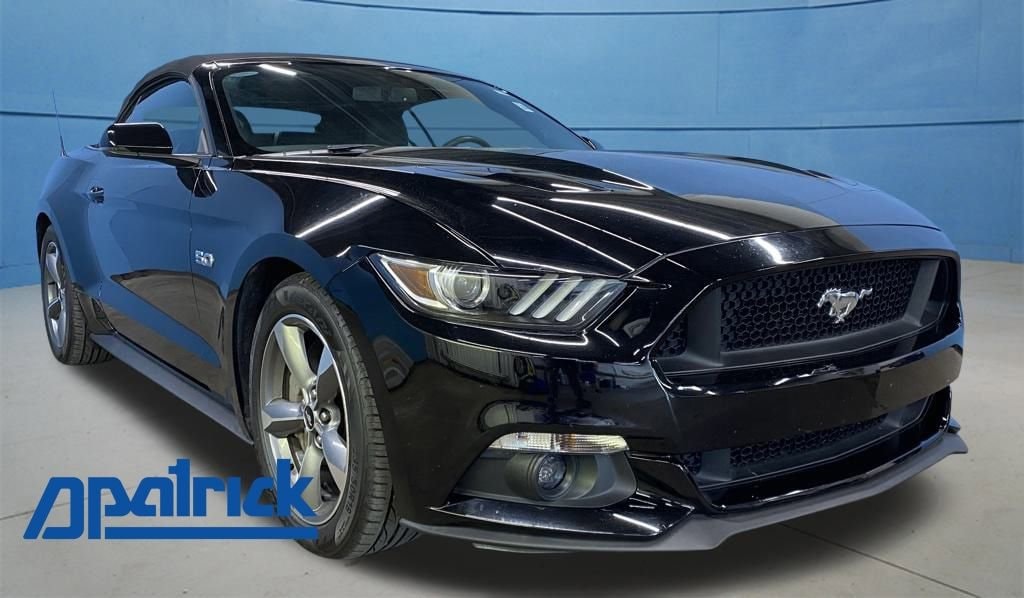 2017 Ford Mustang GT Premium's photo