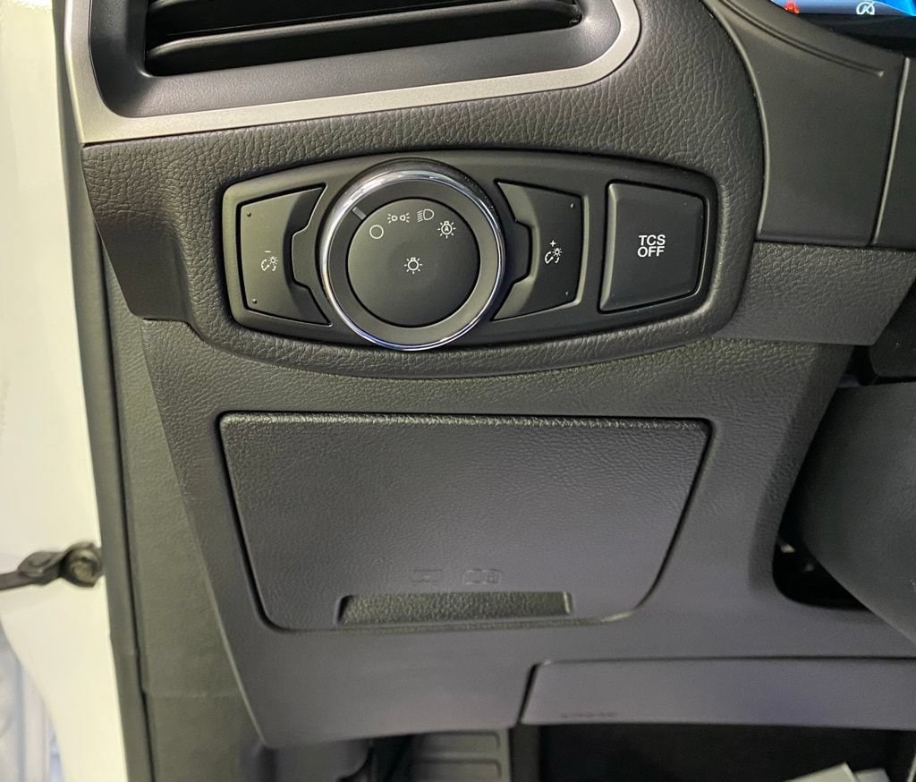 2024 Ford Edge SE - Photo 23