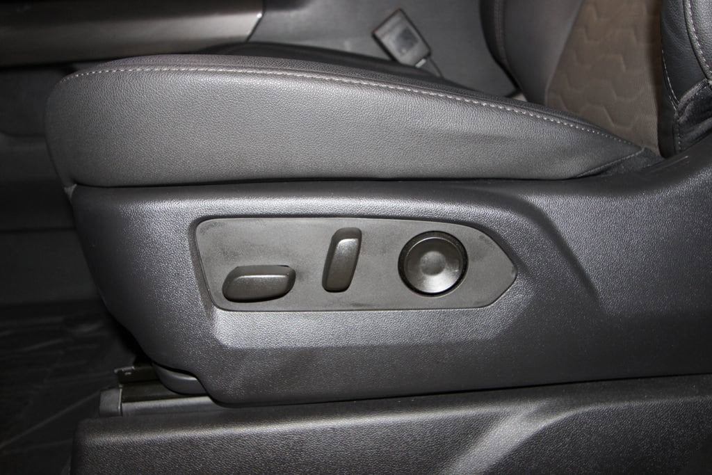 2023 Chevrolet Silverado 1500 ZR2 - Photo 9
