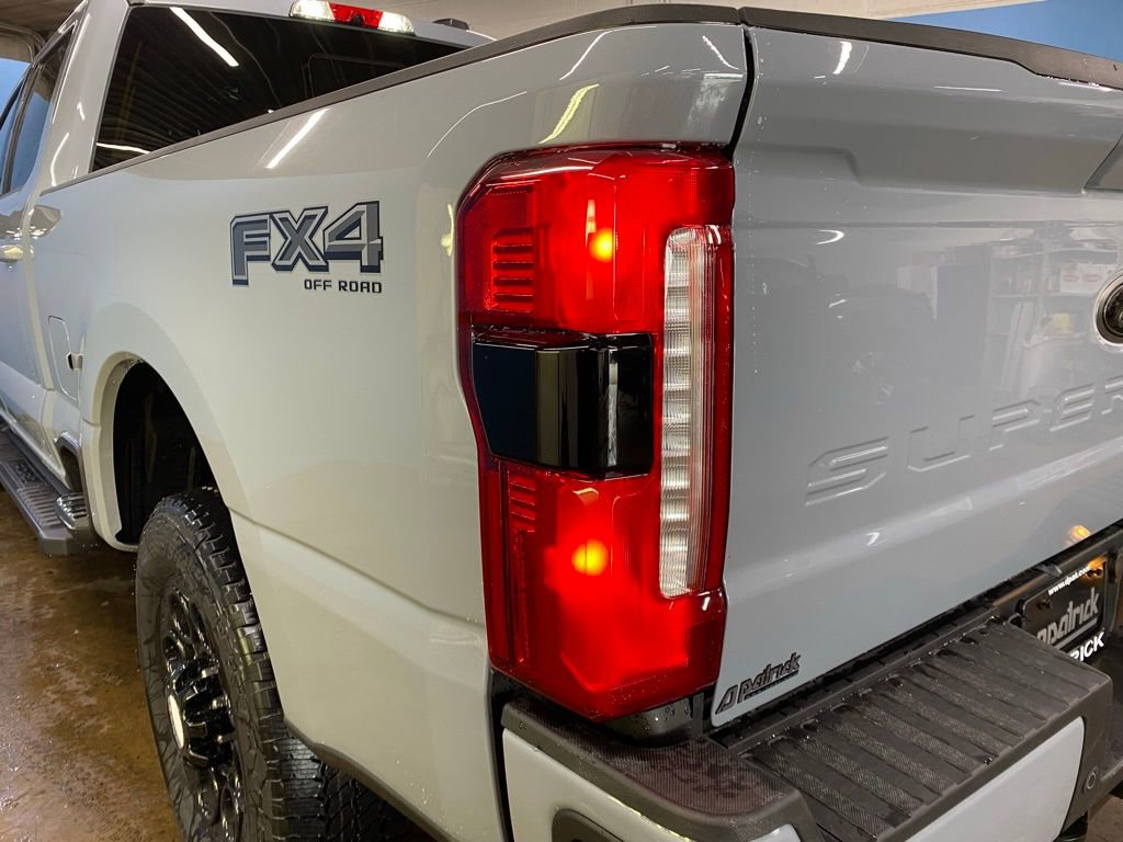 2025 Ford F-250 Super Duty Lariat - Photo 9