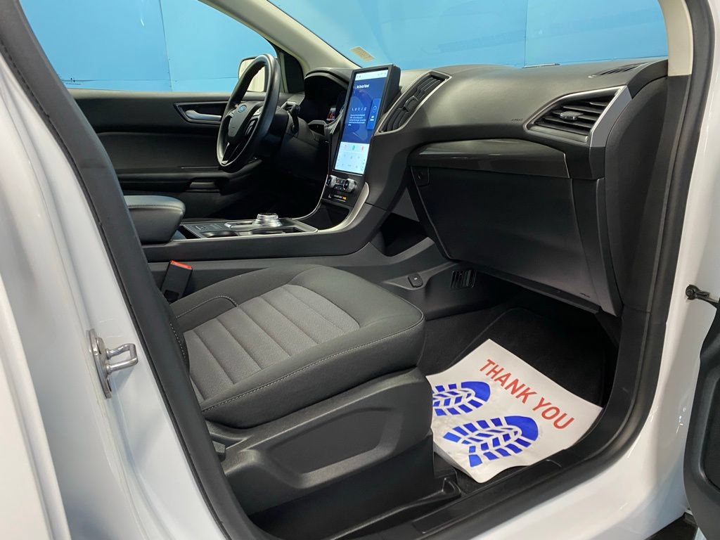 2024 Ford Edge SE - Photo 45
