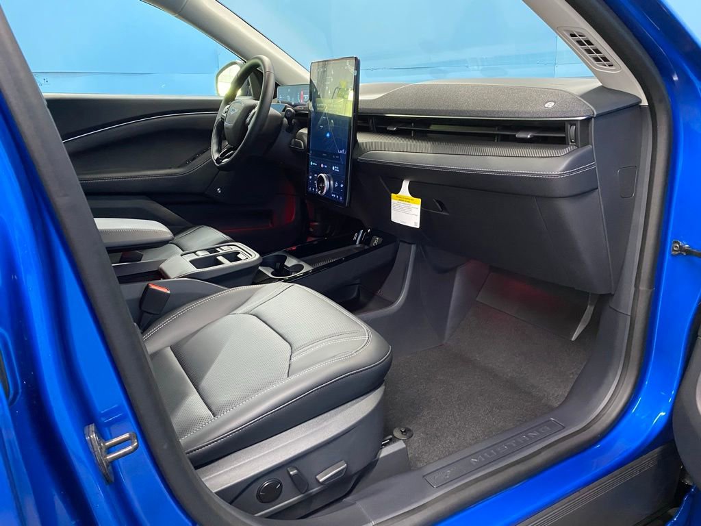 2025 Ford Mustang Mach-E Premium - Photo 49