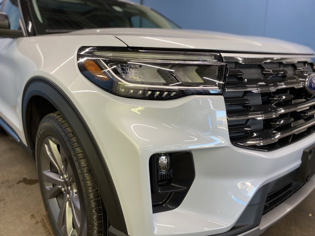 New 2025 Ford Explorer Active SUV