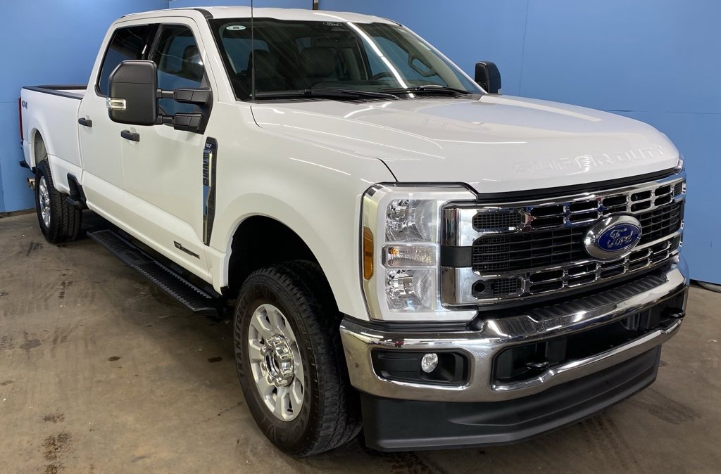 2024 Ford F-250 Super Duty XLT's photo
